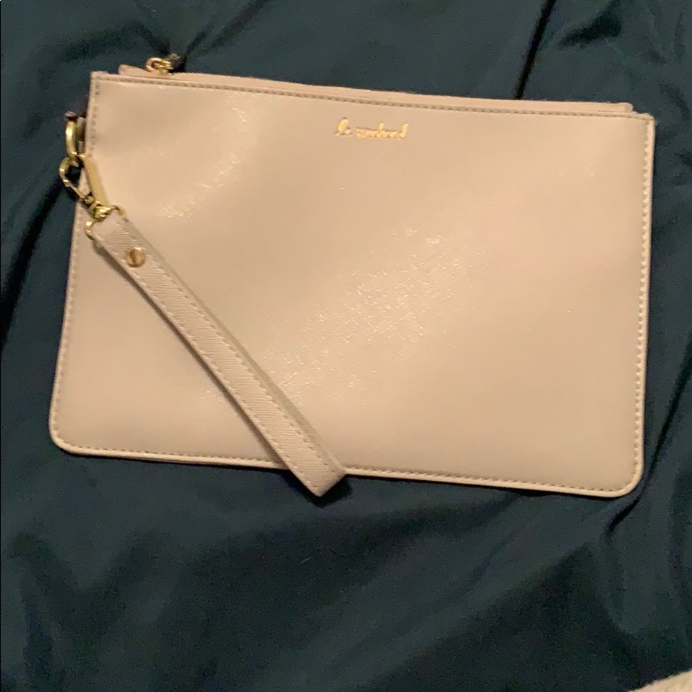 Kate Loxton light blue wristlet